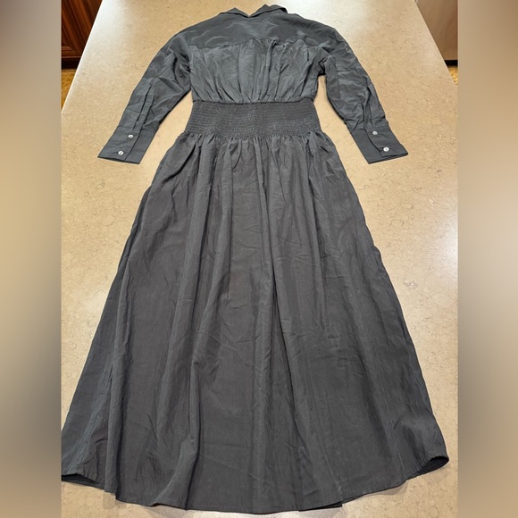 NWT FUTURE COLLECTIVE Collard Long Sleeve Smocked Midi Shirtdress - Sz: XXS - Picture 9 of 16